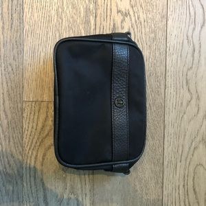 Lululemon crossbody bag